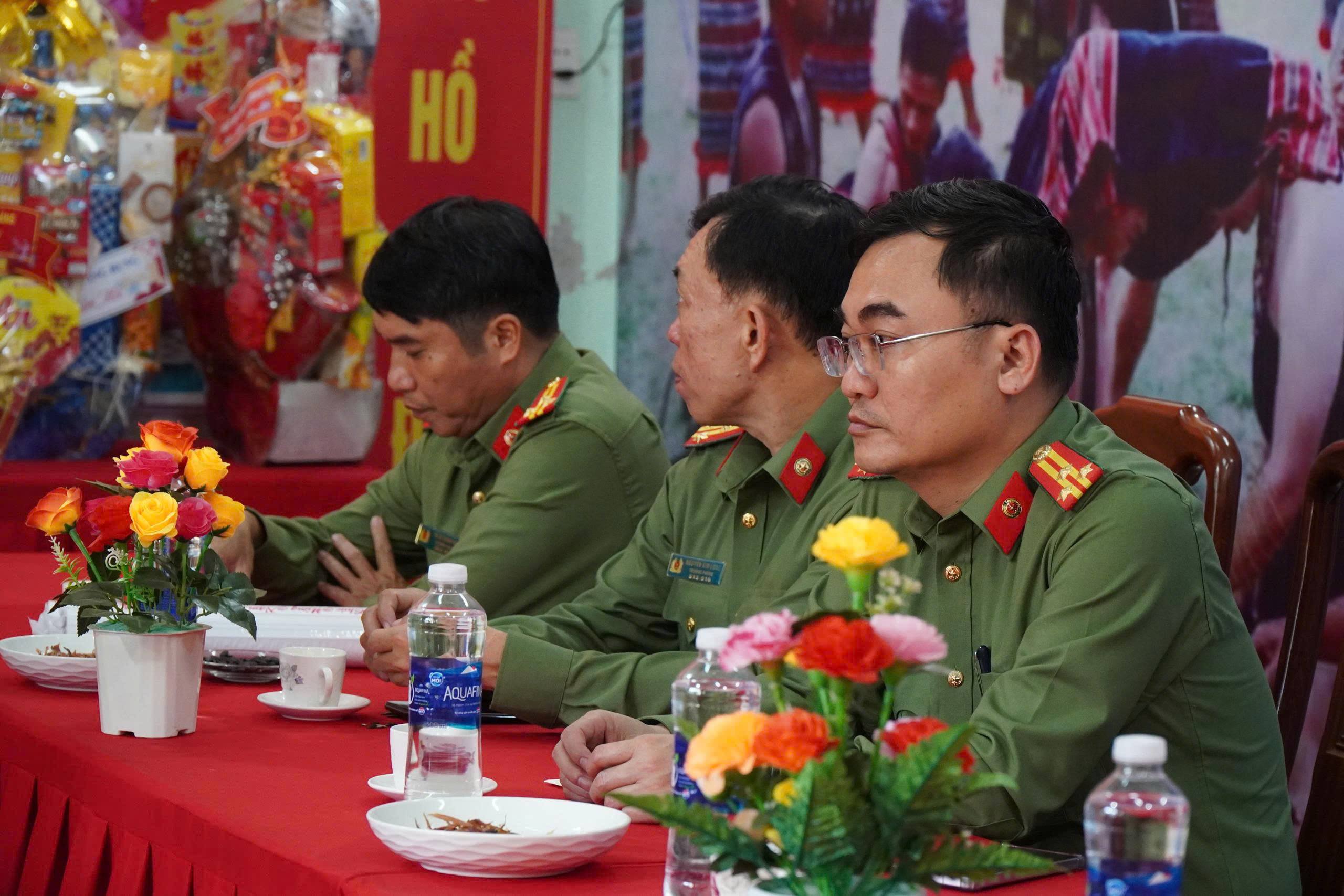 anh tin bai